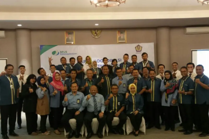 petugas penagihan remedial jember jawa timur f1ade9