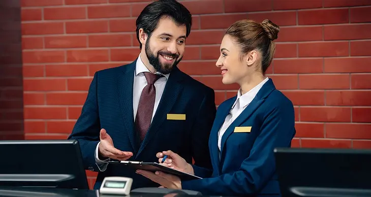 supervisor front office hotel c7e2d9