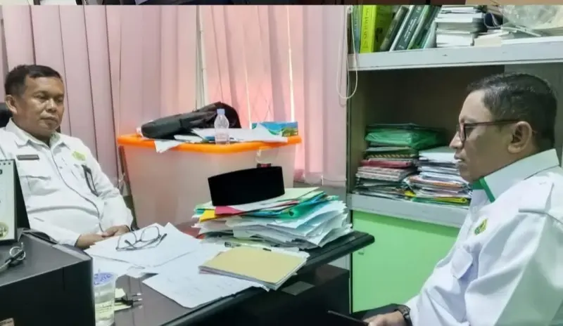 administrator proyek dan koordinasi operasional 4cde97