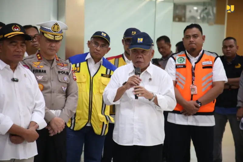 anggota tim operasional penuh waktu ef78ad