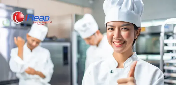 asisten koki dapur restoran 645ae9