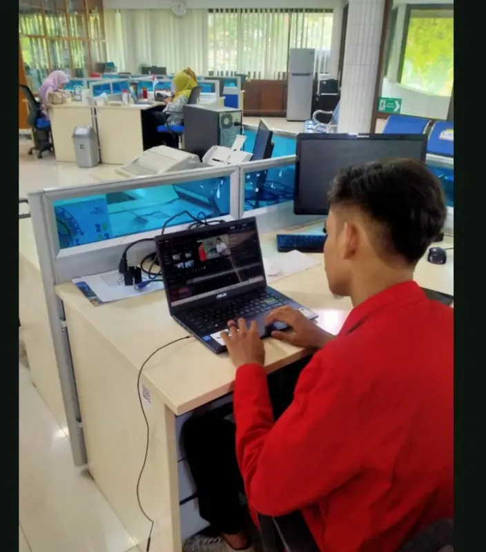 editor konten magang di departemen publikasi 178d7b