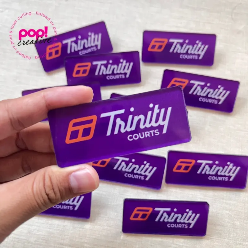 karyawan penjualan outlet e100e3