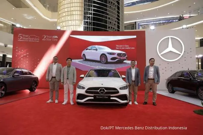 konsultan penjualan mercedes benz 0e1821