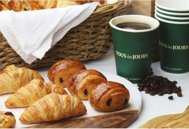 staf dapur roti dan pastry tous les jours 02a18c