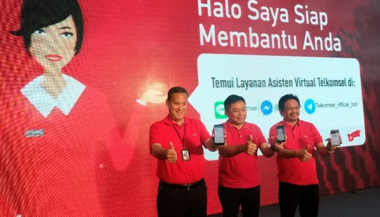 staf layanan pelanggan grapari sinjai ab6103