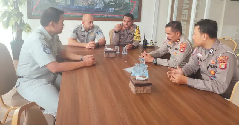 staf pendukung operasional tangerang 49e6e6